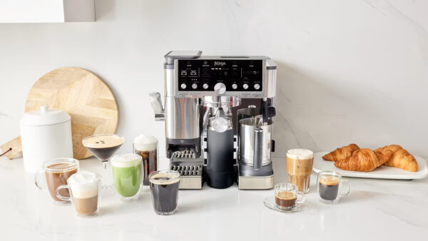 Ninja Luxe Café Pro debutta in Italia: espresso da bar direttamente a casa