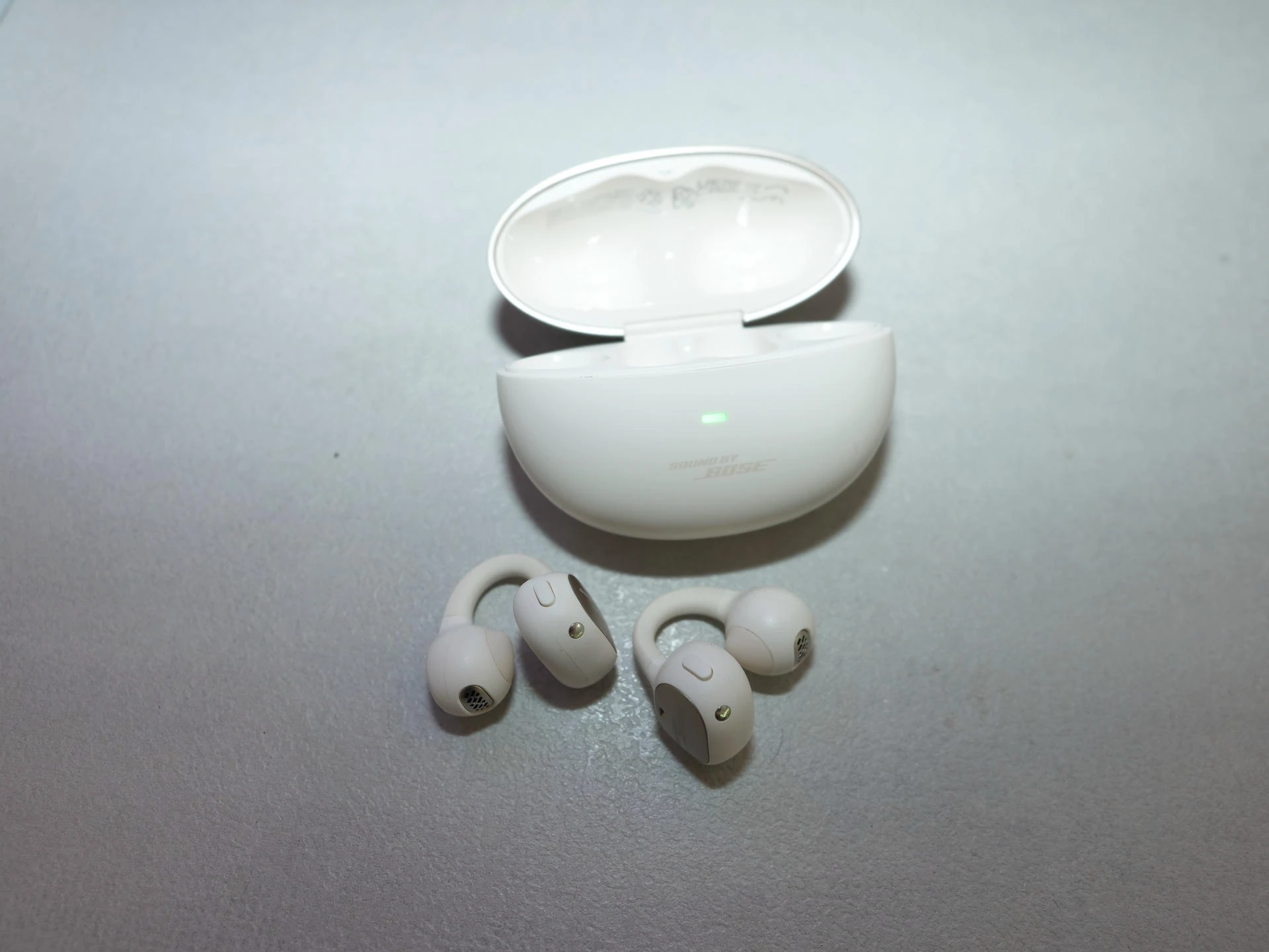 新品未使用•Sound by BOSE】Baseus inspire XC1