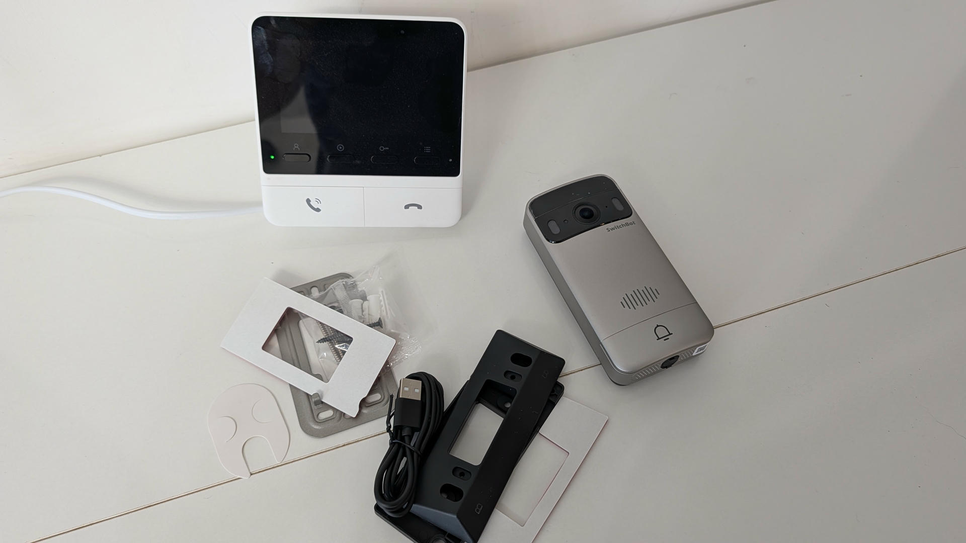 PXL SwitchBot Smart Video Doorbell PXL SwitchBot Smart Video Doorbell