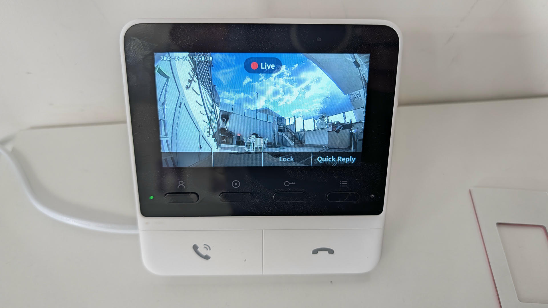 PXL SwitchBot Smart Video Doorbell PXL SwitchBot Smart Video Doorbell