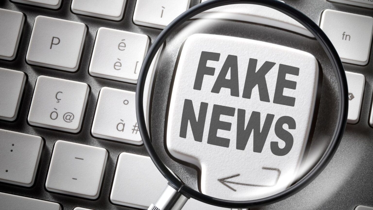 Chatbot IA e Fake news