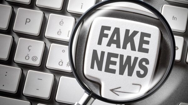 Chatbot IA e Fake news