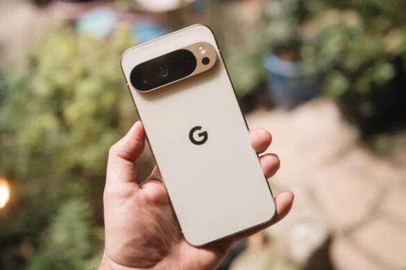 Google Pixel 10 smontato da iFixit: miglioramenti evidenti ma riparabilità ancora limitata