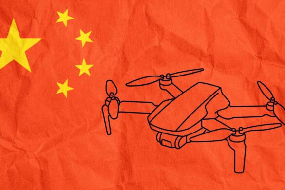 Cina mostra drone gigante: silhouette da B-2