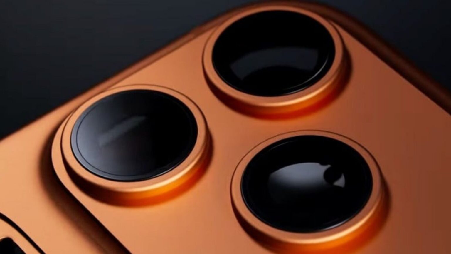 iPhone Air e 17 Pro Max, primo bug della fotocamera rilevato: Apple corre ai ripari
