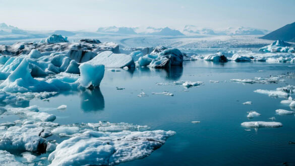 Addio ad A-23A: l’iceberg “eterno” si disintegra dopo 40 anni