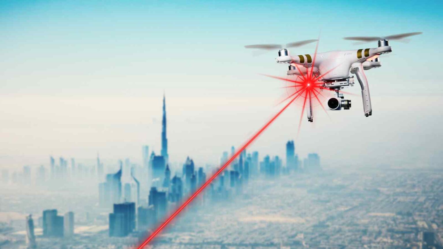 Il laser Apollo di Electro Optic Systems può neutralizzare sciami di droni in pochi secondi, con precisione e rapidità operativa.