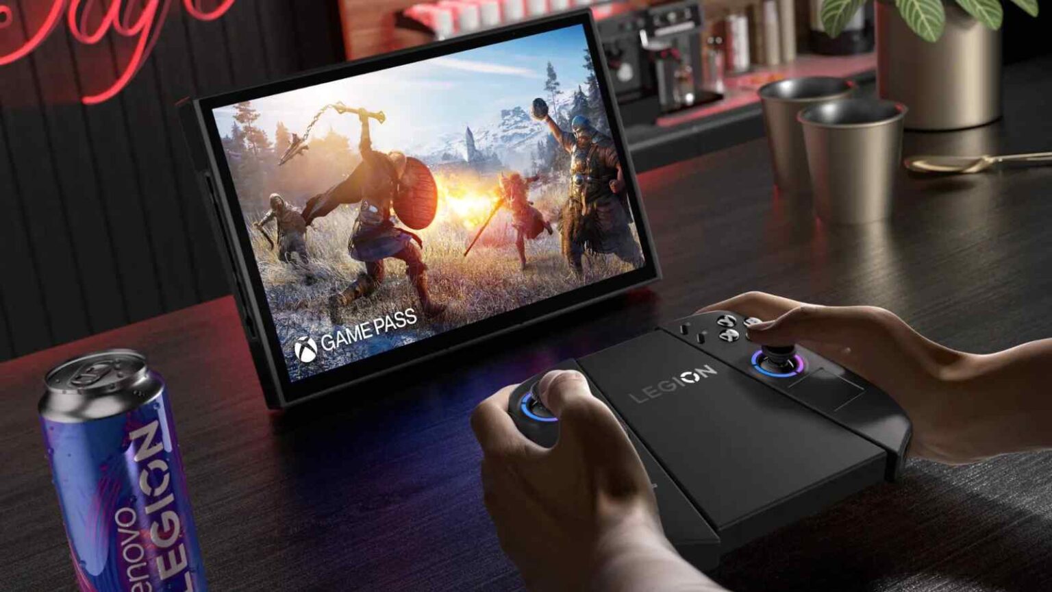 A IFA 2025 Lenovo mostra dispositivi con AI e chip potenti per gamer, creativi e studenti, tra handheld, tablet e monitor ad alte prestazioni.