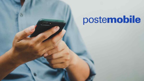 PosteMobile lancia Creami Extra WOW 50: 50 GB, chiamate e SMS illimitati a 5,99€ al mese per nuovi clienti.