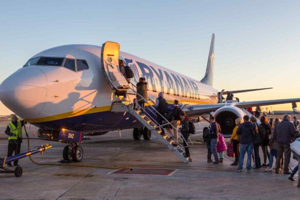 Ryanair digitalizza il check-in: addio carta, benvenute tariffe extra
