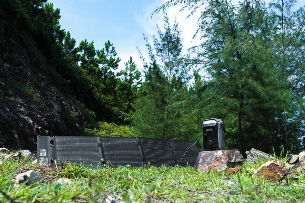 solar charging Plus+W solar charging Plus+W