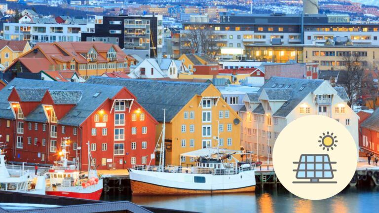 A Tromsø un impianto fotovoltaico verticale sfrutta la luce rara del Nord per produrre energia anche in condizioni estreme.