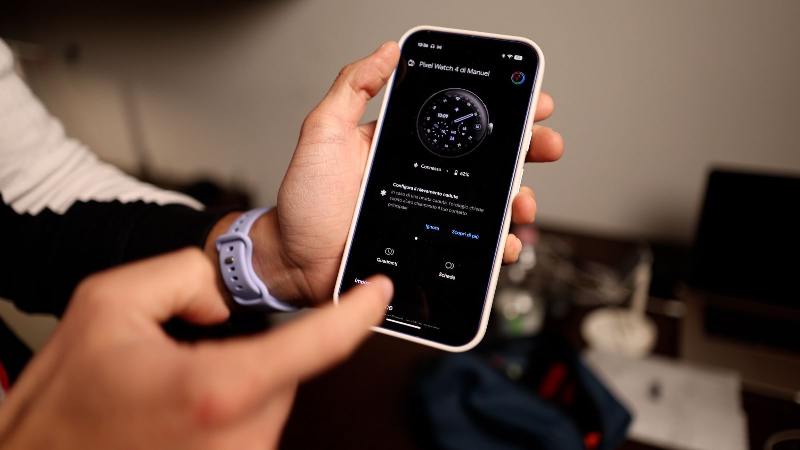 Google Pixel Watch 4 Google Pixel Watch 4