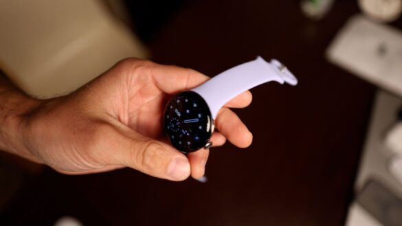 Google Pixel Watch 4 Google Pixel Watch 4