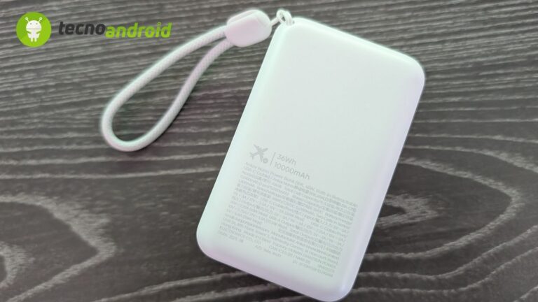 power bank - dettaglio Anker Nano Power Bank 10K: potenza compatta e super affidabile | RECENSIONE