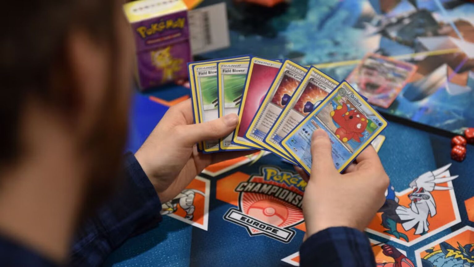 Truffa carte Pokémon da 24 mila euro: individuati e denunciati i due responsabili