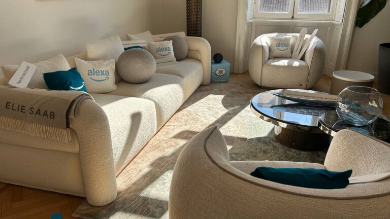 Echo Dot Max Studio - funzionalità Echo Dot Max evento ()