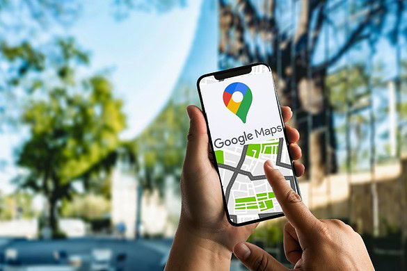 Google Maps si aggiorna su Android Auto: nuova ricerca e icona per le segnalazioni