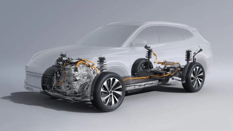 BYD: l’addio al vecchio ibrido con il Super DM-i Technology