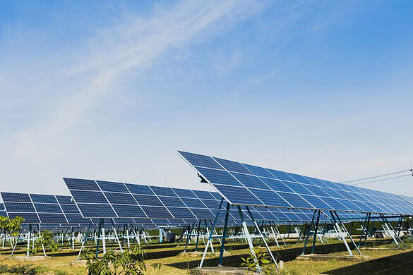 Maxi truffa da 80 milioni per il fotovoltaico: investitori raggirati nel Paese