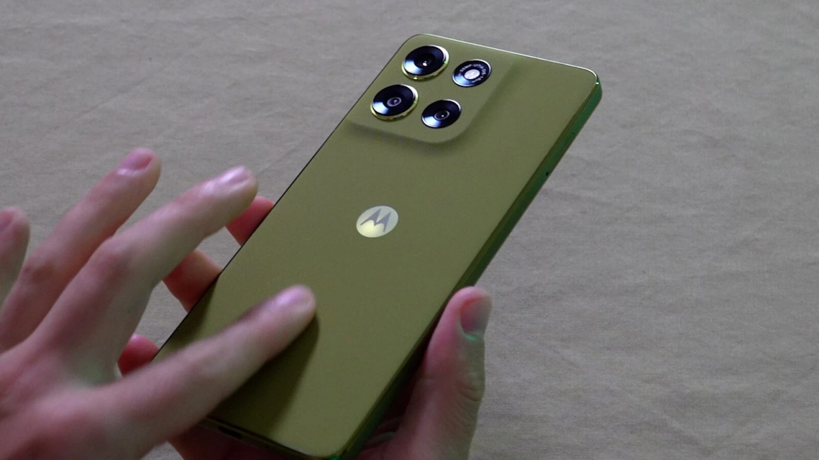Motorola moto g () min Motorola moto g () min