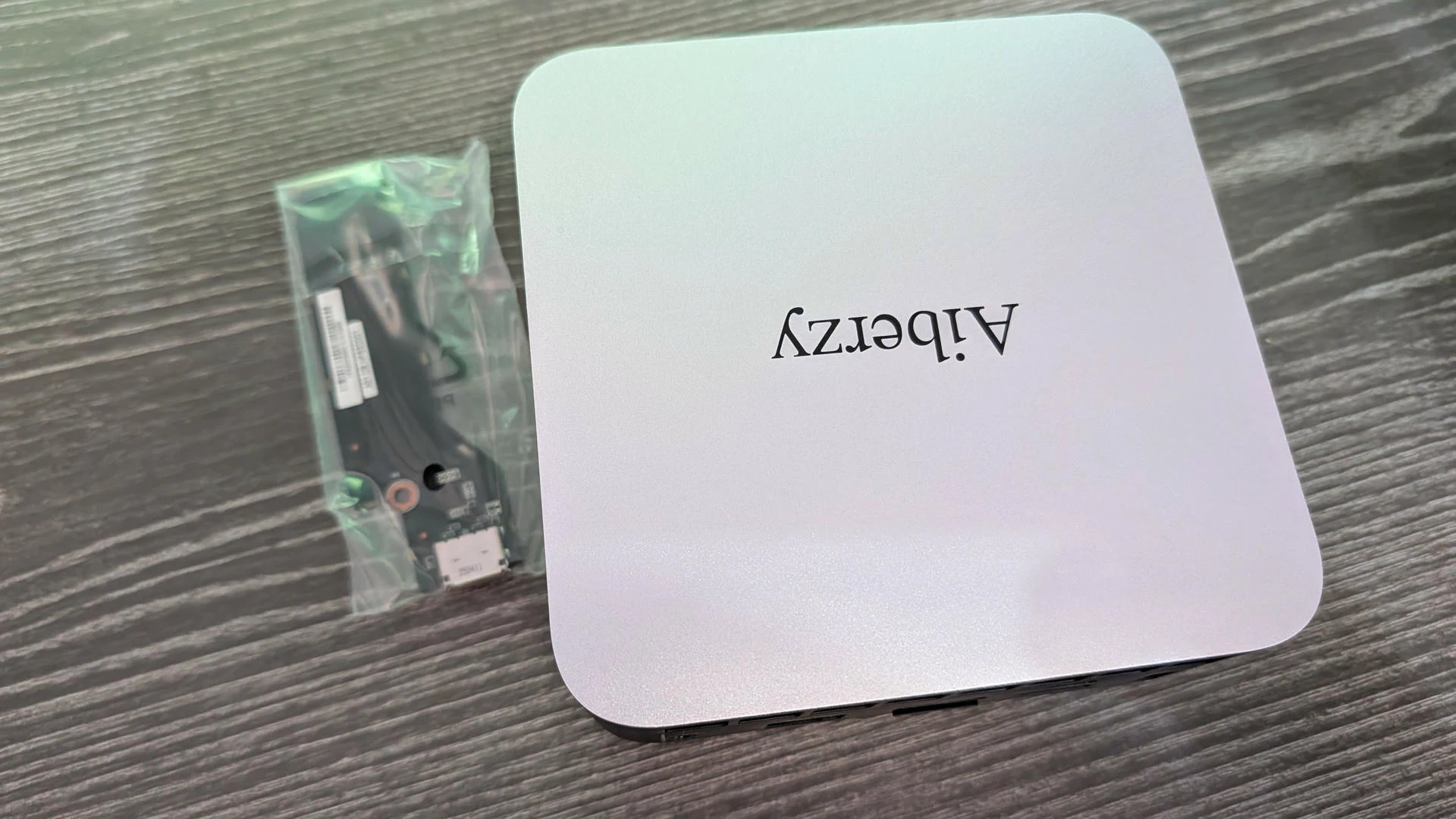 PXL Aiberzy XG PXL Aiberzy XG