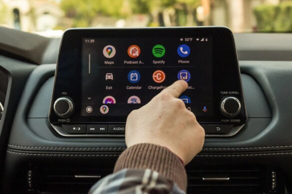 Android Auto dice addio ai mini-giochi: GameSnacks verso la rimozione