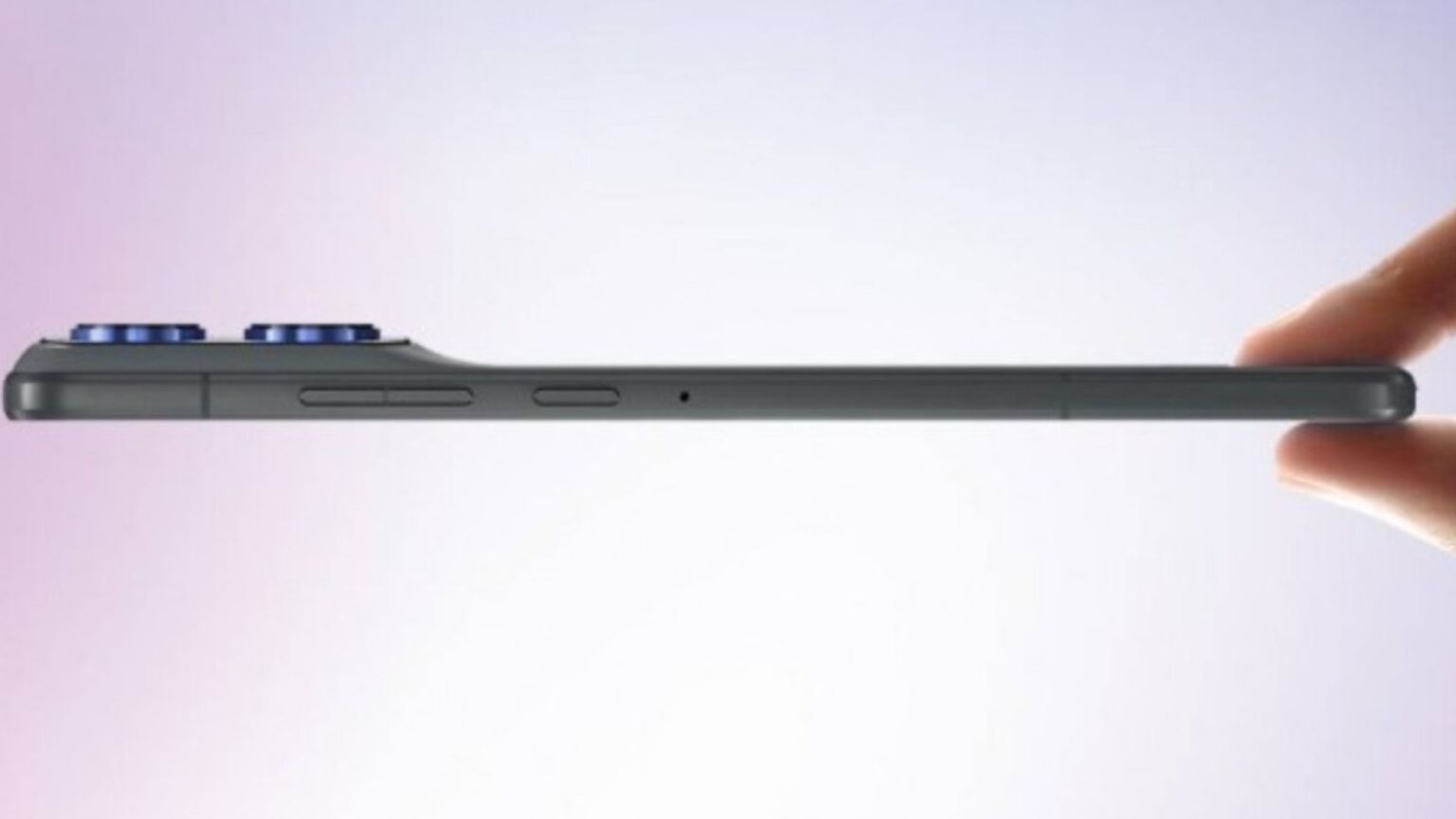 Motorola Moto X70 Air