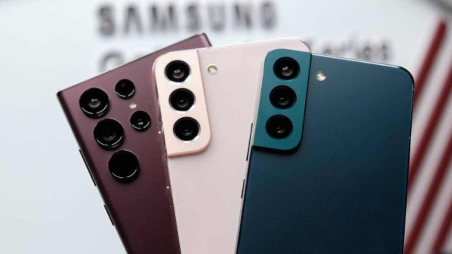 Samsung sospende la distribuzione di One UI 8 sui Galaxy S22