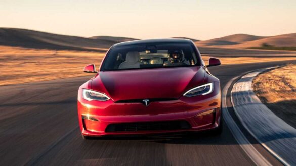 Tesla Model S e Model X in Italia: silenziose, efficienti e con interni premium