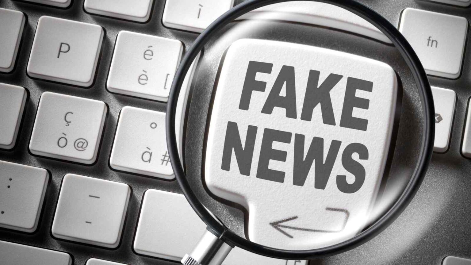 Trump ha diffuso su Truth Social un deepfake AI su fantomatici “MedBed”, confondendo milioni di utenti con notizie false.