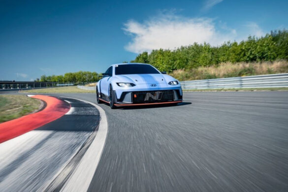 Hyundai RN22e, il laboratorio su ruote per le auto elettriche