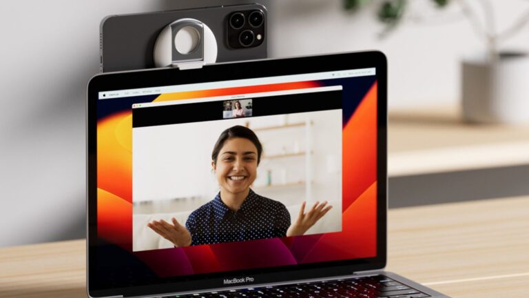 iPhone webcam smartphone