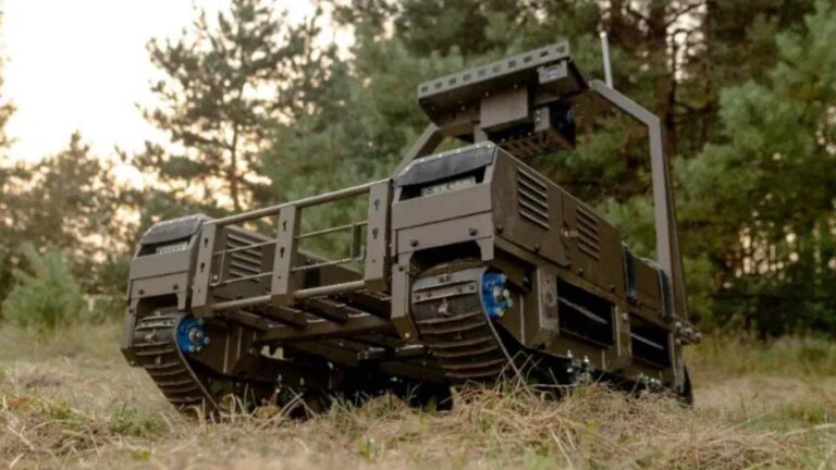 NUMO, il robot ucraino da 620 kg, trasporta carichi, supporta feriti e integra droni per operazioni militari autonome.