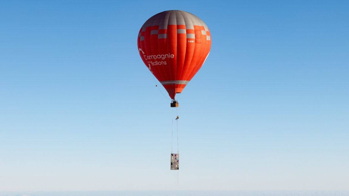 parete arrampicata volante () parete arrampicata volante ()