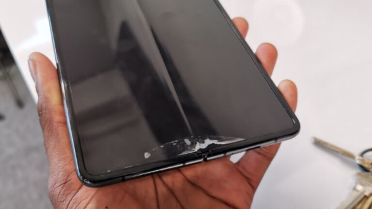 samsung schermo auto riparante