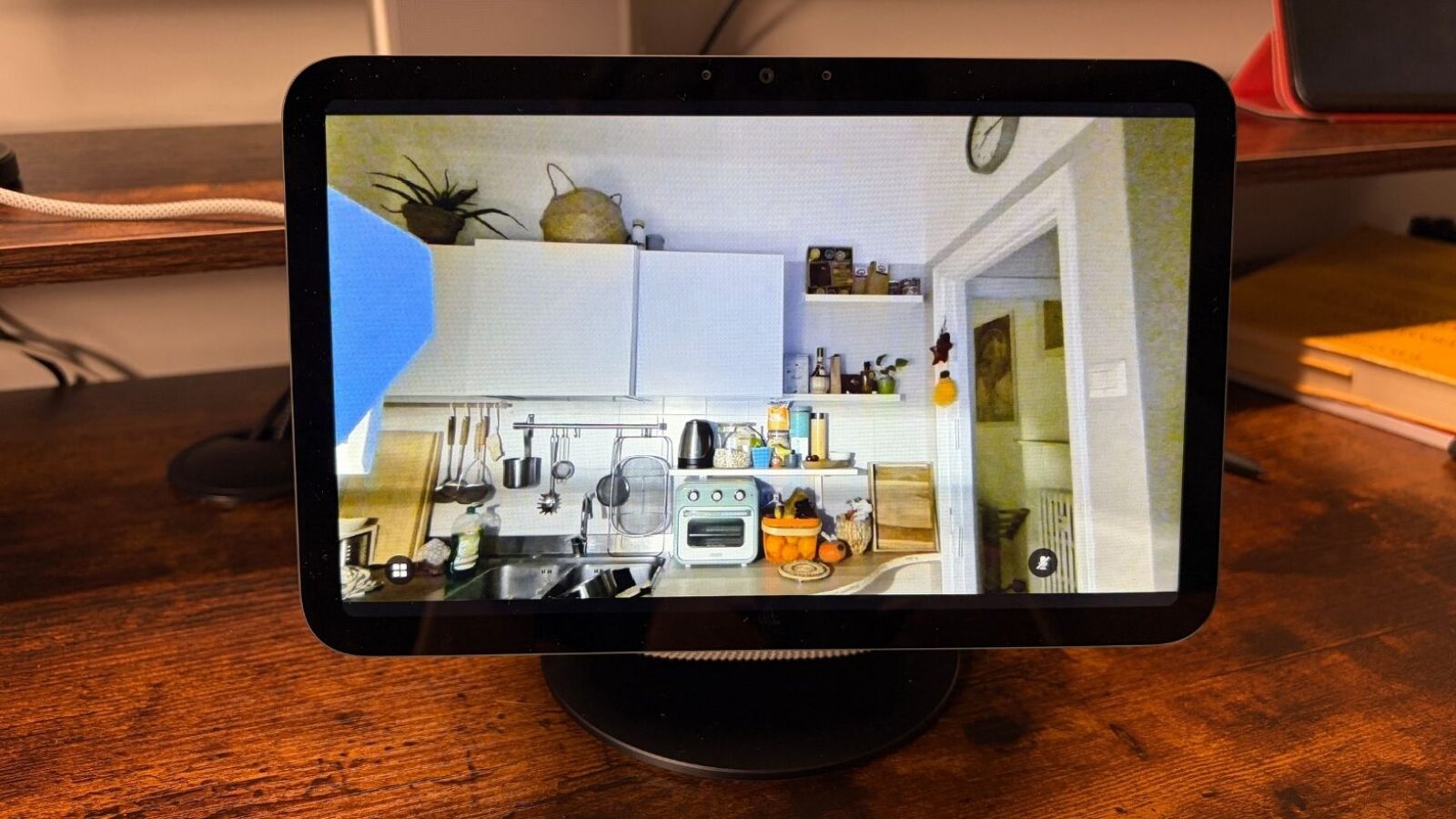 Amazon Echo Show 8 Amazon Echo Show 8