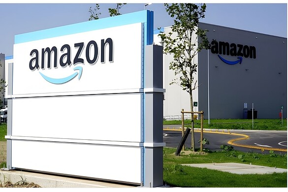 Amazon, il CEO Andy Jassy nega legami tra i licenziamenti e l’AI