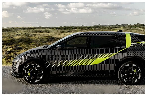 KIA EV4 GT, la sportiva elettrica che punta alla Cupra Born VZ