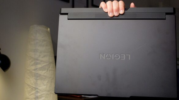 Lenovo Legion 7i Gen 10 Lenovo Legion 7i Gen 10