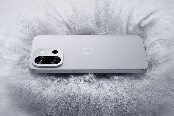 OnePlus completa il rollout di Android 16: OxygenOS 16 arriva su Open, Pad 2 e Pad 3