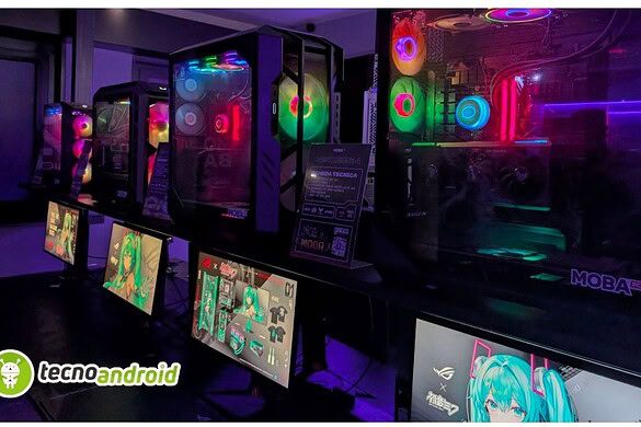 Asus ROG lancia la collezione dedicata a Hatsune Miku per i più appassionati