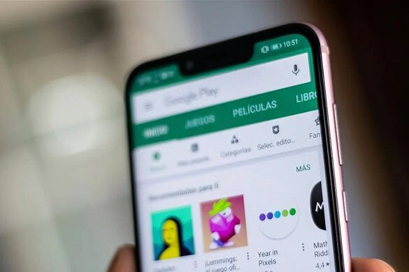 Play Store ancora invaso dai malware: oltre 42 milioni di download in un anno