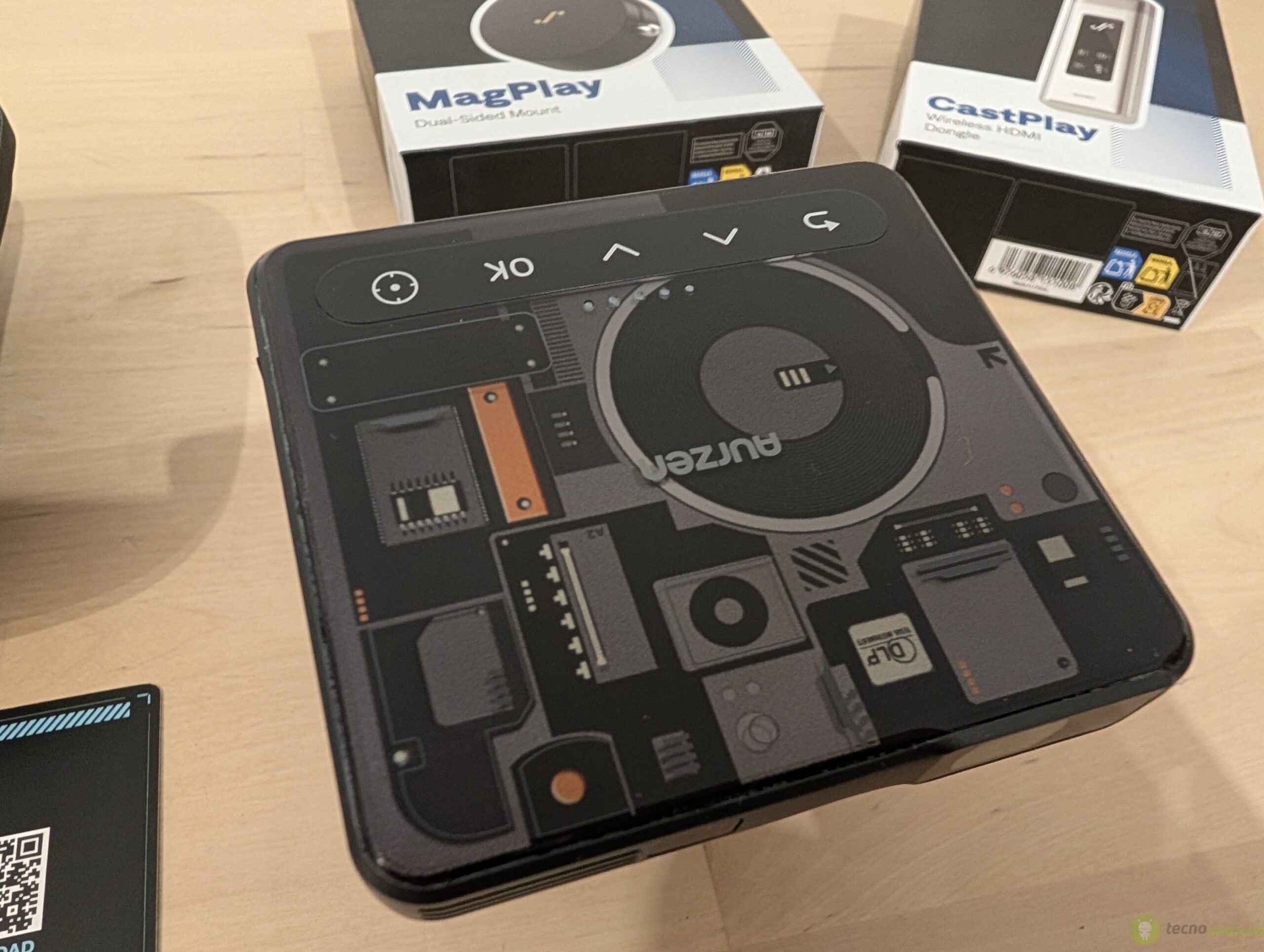 Aurzen ZIP () Aurzen ZIP ()