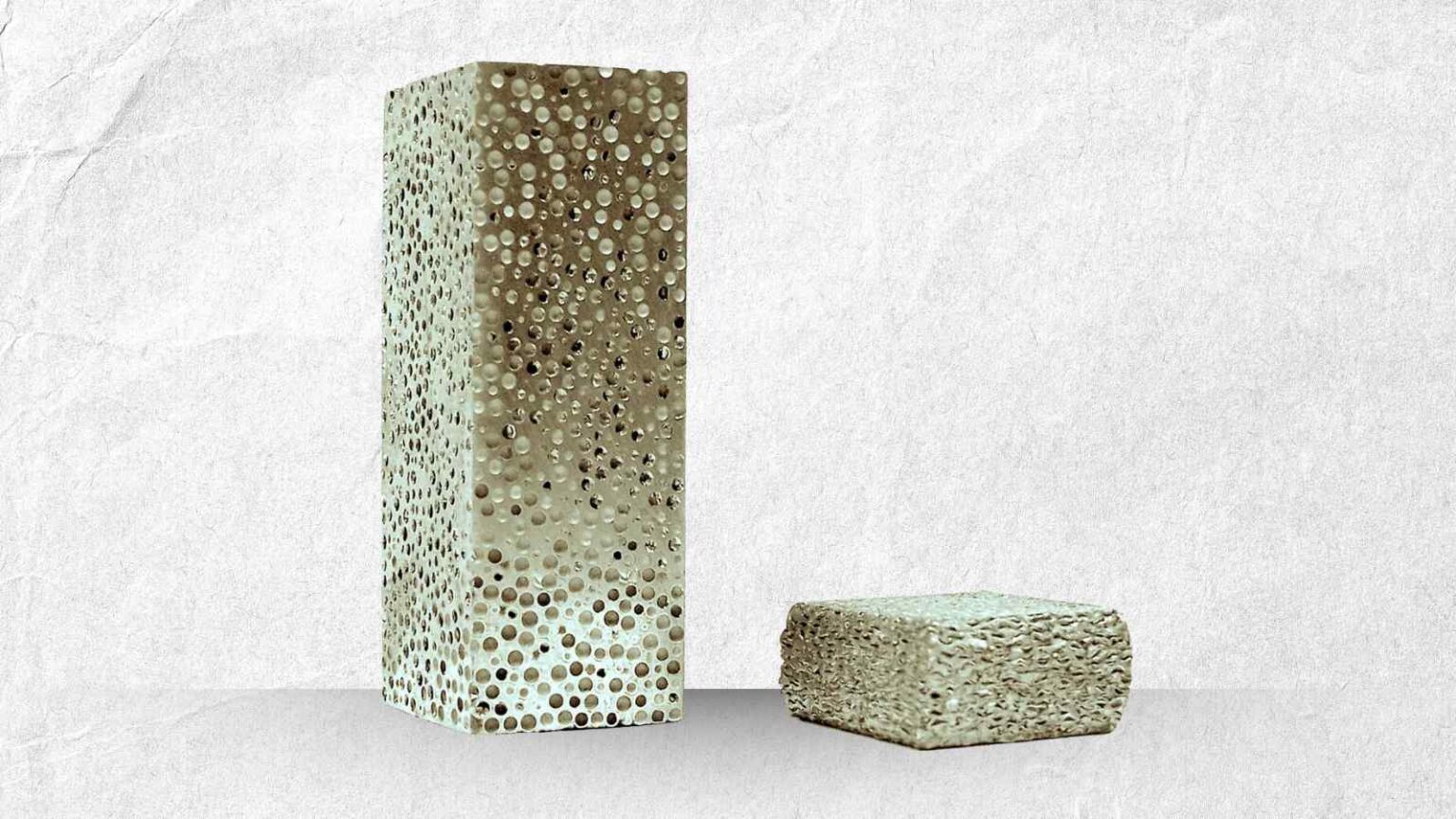 I ricercatori USA hanno creato il Composite Metal Foam, un metallo leggero e ultraresistente che assorbe urti impossibili per l’acciaio.