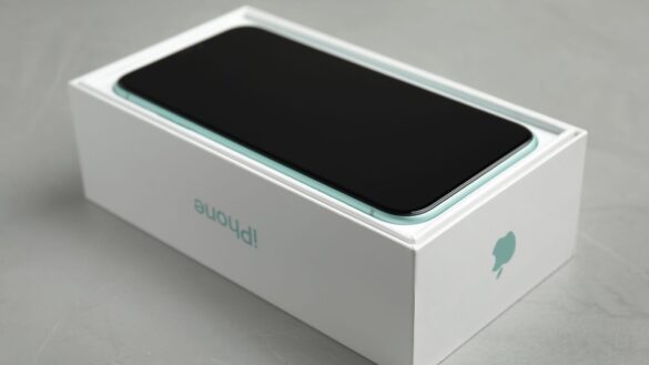 Apple: niente più display LTPO sui suoi iPhone?