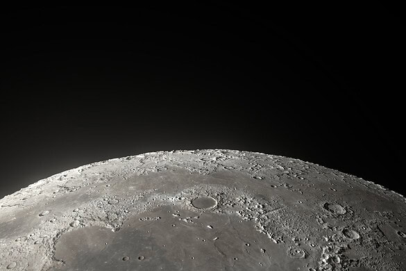 Sulla Luna sono state scovate tracce di ruggine?