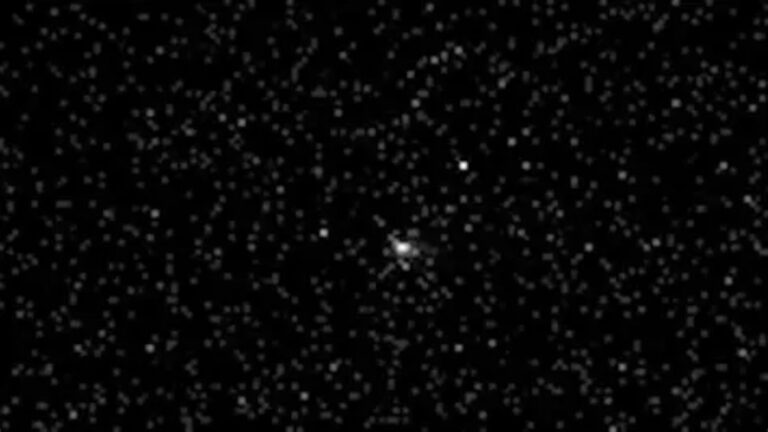 Spazio, avvistamento cometa 3I/ATLAS