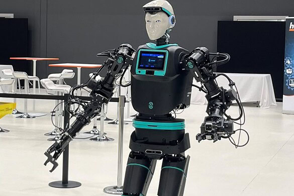 Dex, il robot su ruote che lavora come un uomo