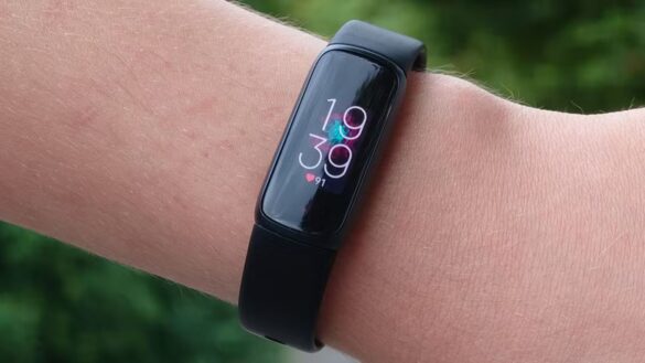 Fitbit: nuova grafica e istruttore AI per Android
